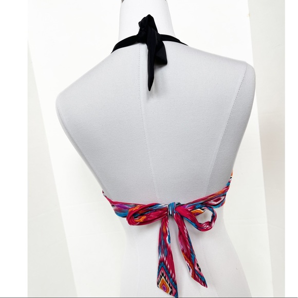 Skye Halter Style Bikini Top with geo print - Picture 2 of 6